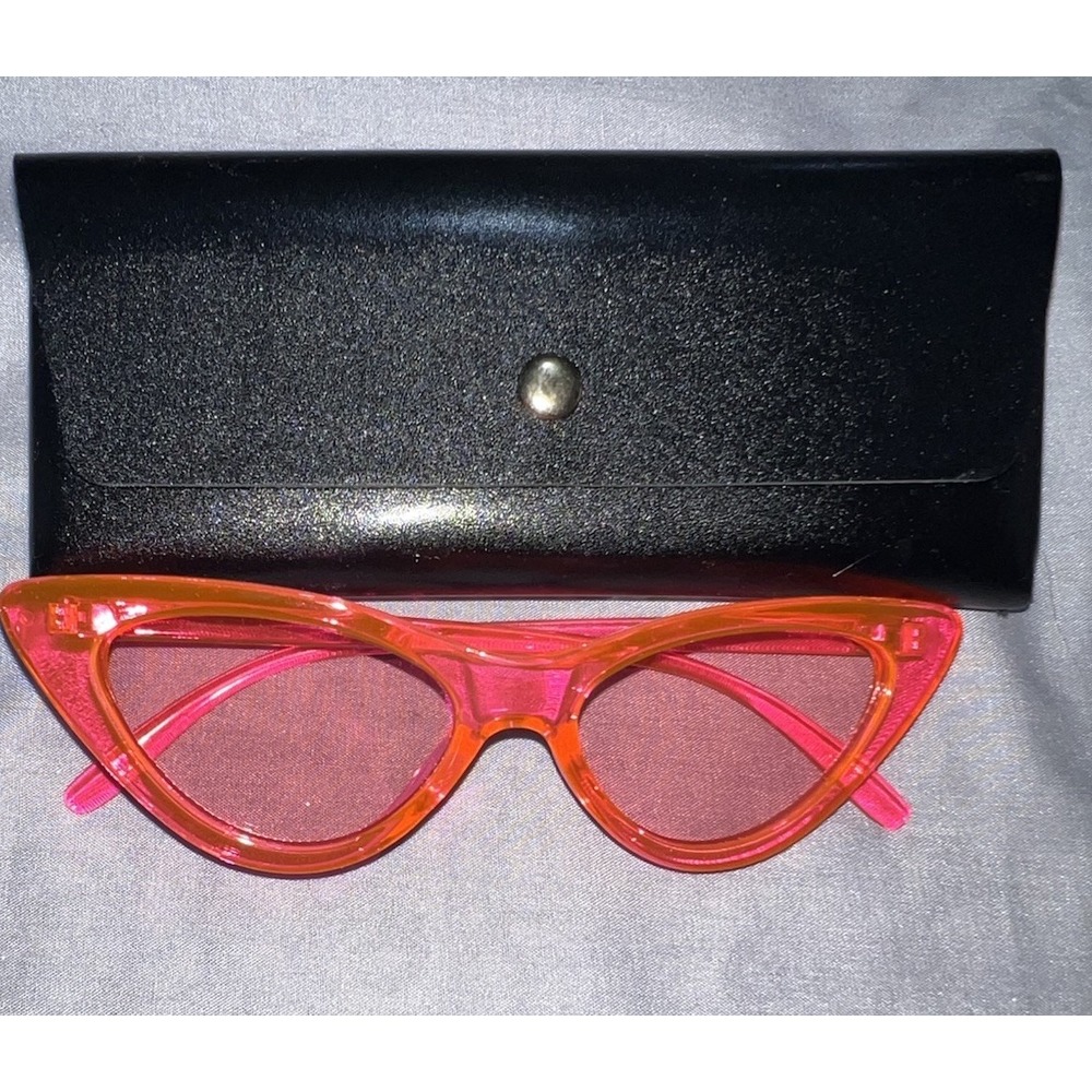 Carlotta Interna Pink Cat Eye Sunglasses With Case For Women - Picture 1 of 5